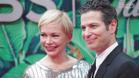 Michelle Williams and Thomas Kail Have Stylish Date .